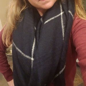 Navy blanket scarf